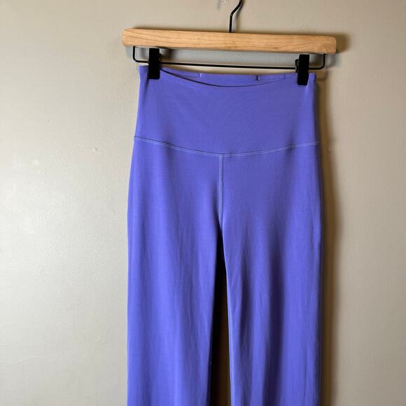 Lululemon Groove Super High Rise Flared Pant Nulu Charged Indigo 33” Size 4 - Picture 2 of 7